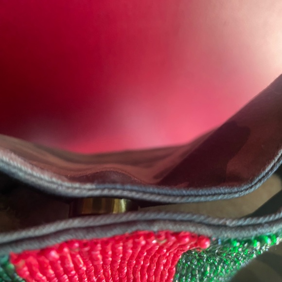 Rare Tiana NY Camo Tote Bag with Beaded stripes and ornate Bee - Picture 4 of 8